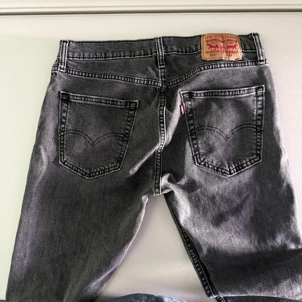 Levi's Jeans Men 33x30 Black 512‎ Slim Taper Fit Denim Classic Casual Everyday